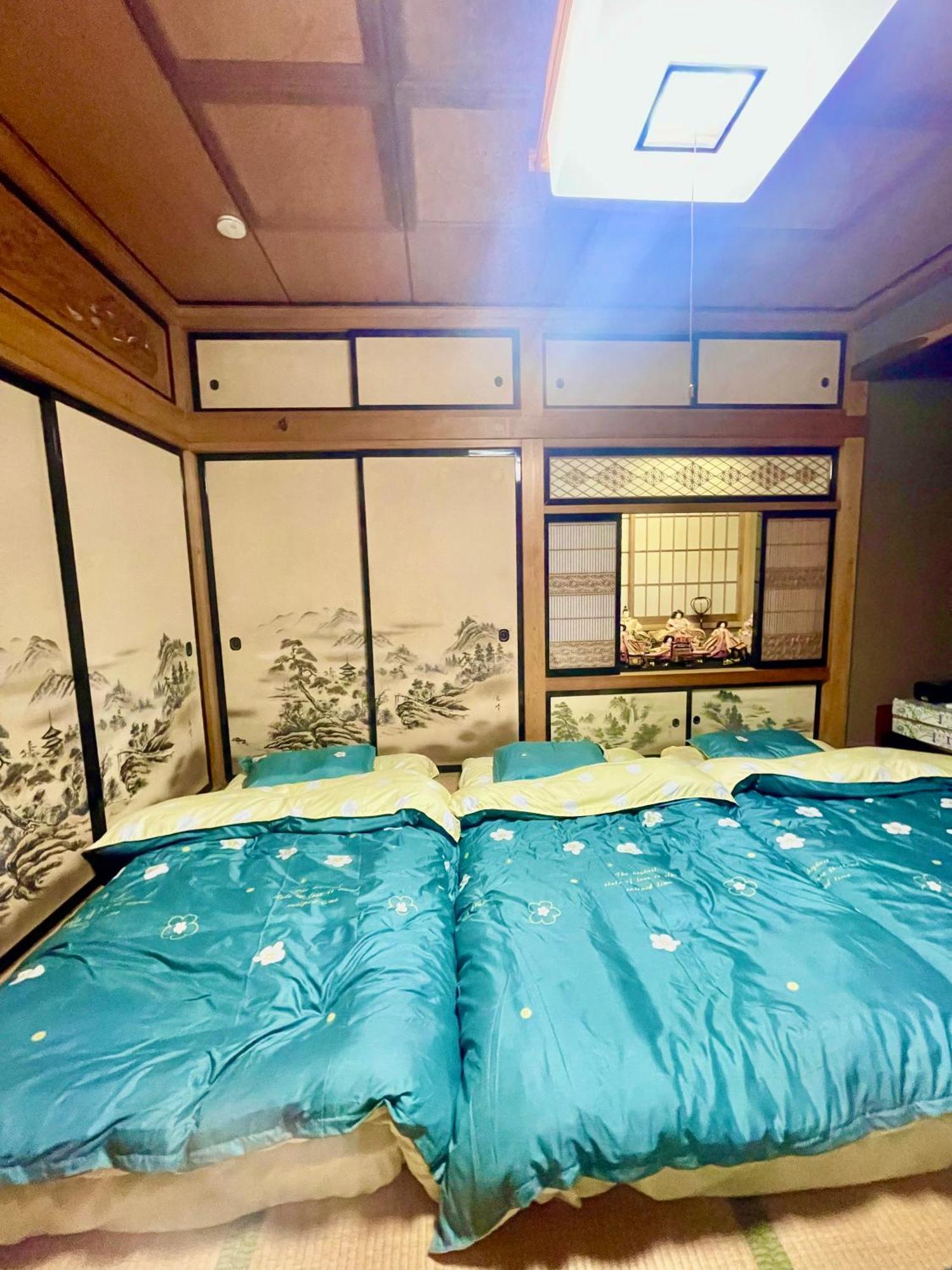 T&T Fujiyama Guest House Fujiyoshida Exterior photo
